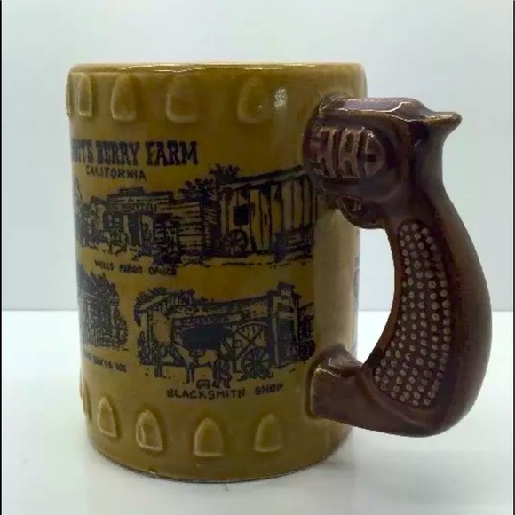 KNOTTS BERRY FARM Vtg 1940-50’s Revolver Gun Mug - Picture 3 of 12